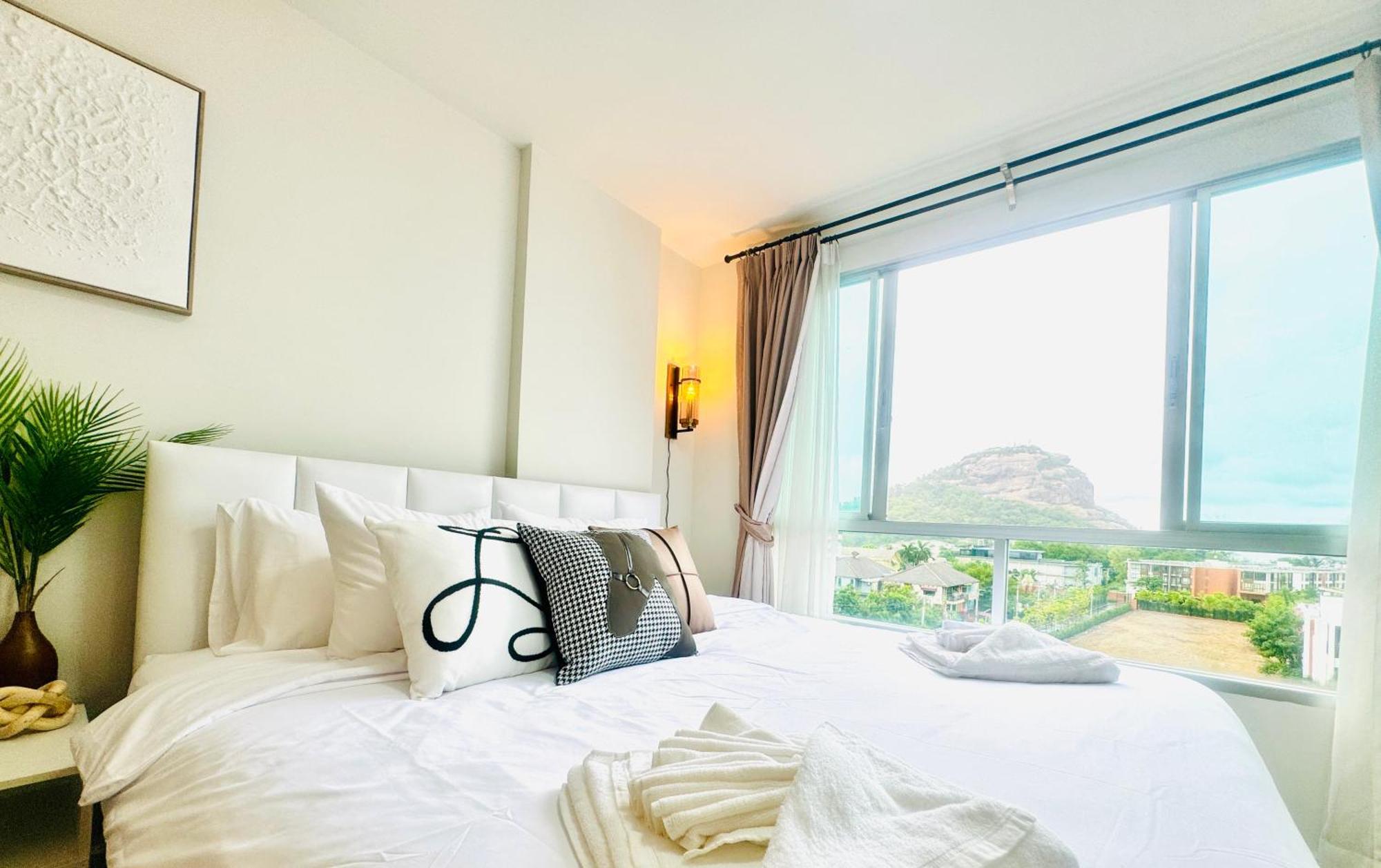 Sea&Mountain View,5 Mins Walk To Famous Beach With King Size Bed Hua Hin Dış mekan fotoğraf